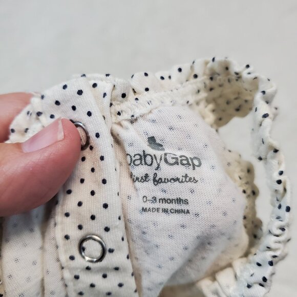 NWT Baby Gap Beatrix‎ Potter Footies Onesie Leggings Lot Baby Girl 0 - 3 months - Picture 5 of 16